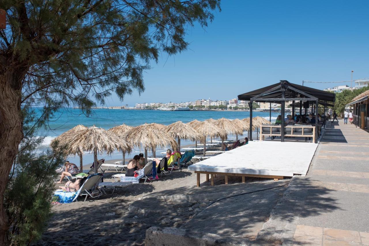 Coral Hotel Ierápetra エクステリア 写真