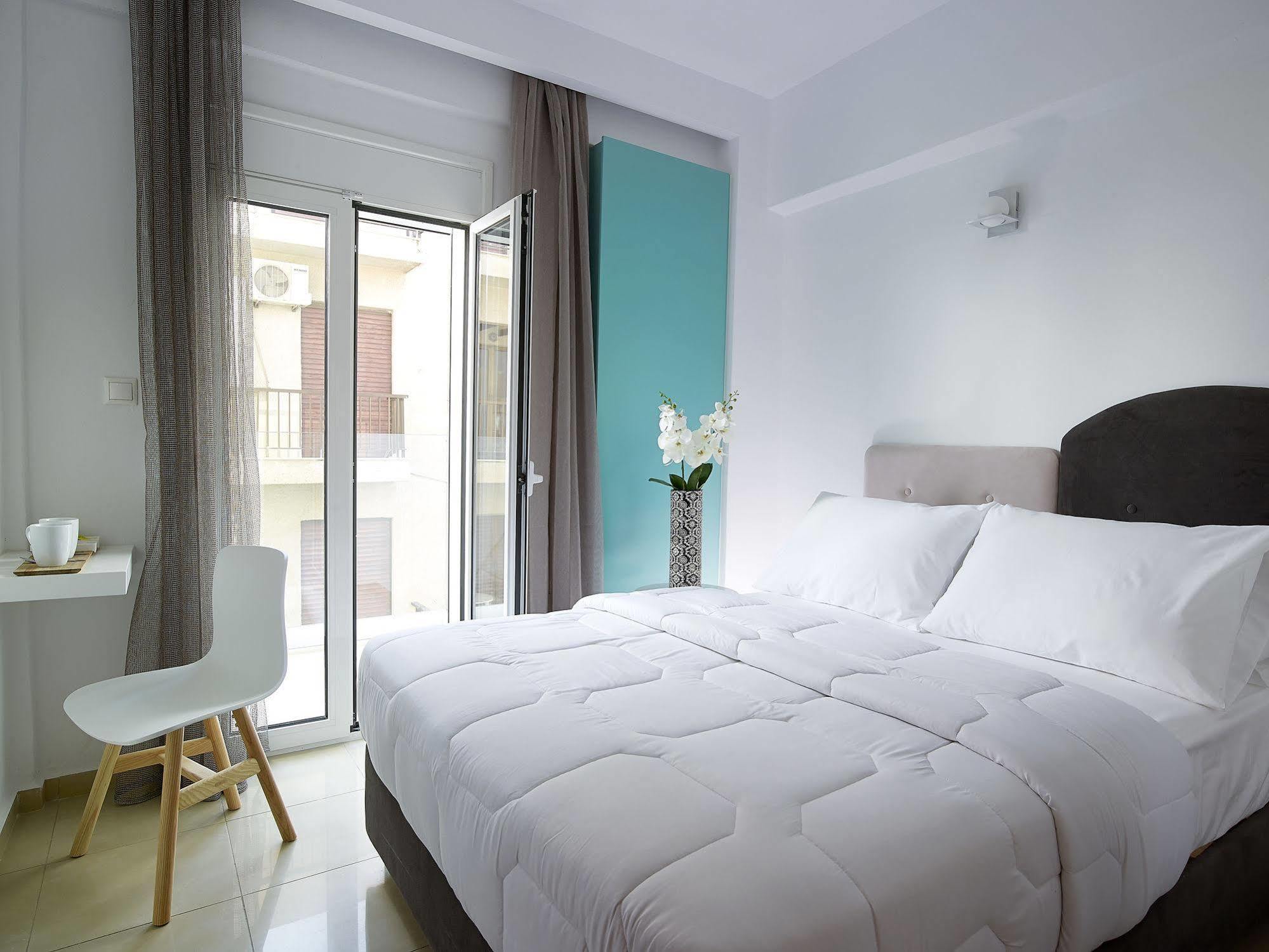 Coral Hotel Ierápetra エクステリア 写真