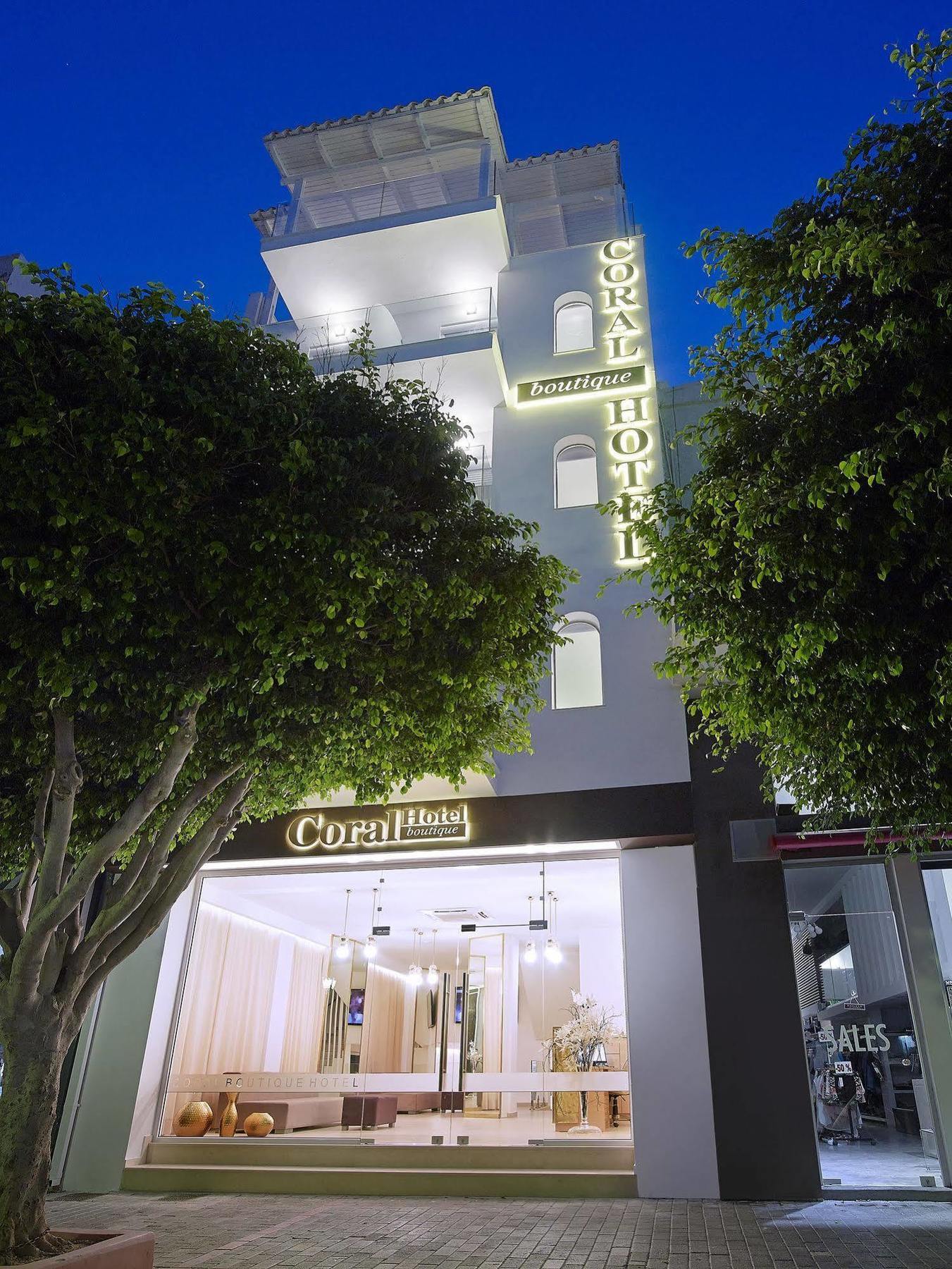 Coral Hotel Ierápetra エクステリア 写真
